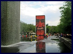 Millennium Park 55 - Crown Fountain